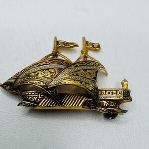 Vintage Gold Tone Pirate Ship Pin Brooch Signed Spain